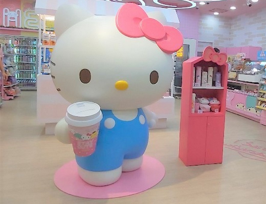【台北 西門商圈】7-11 X三麗鷗聯名店 – 轉角遇見Hello Kitty @貝大小姐的多元心宇宙