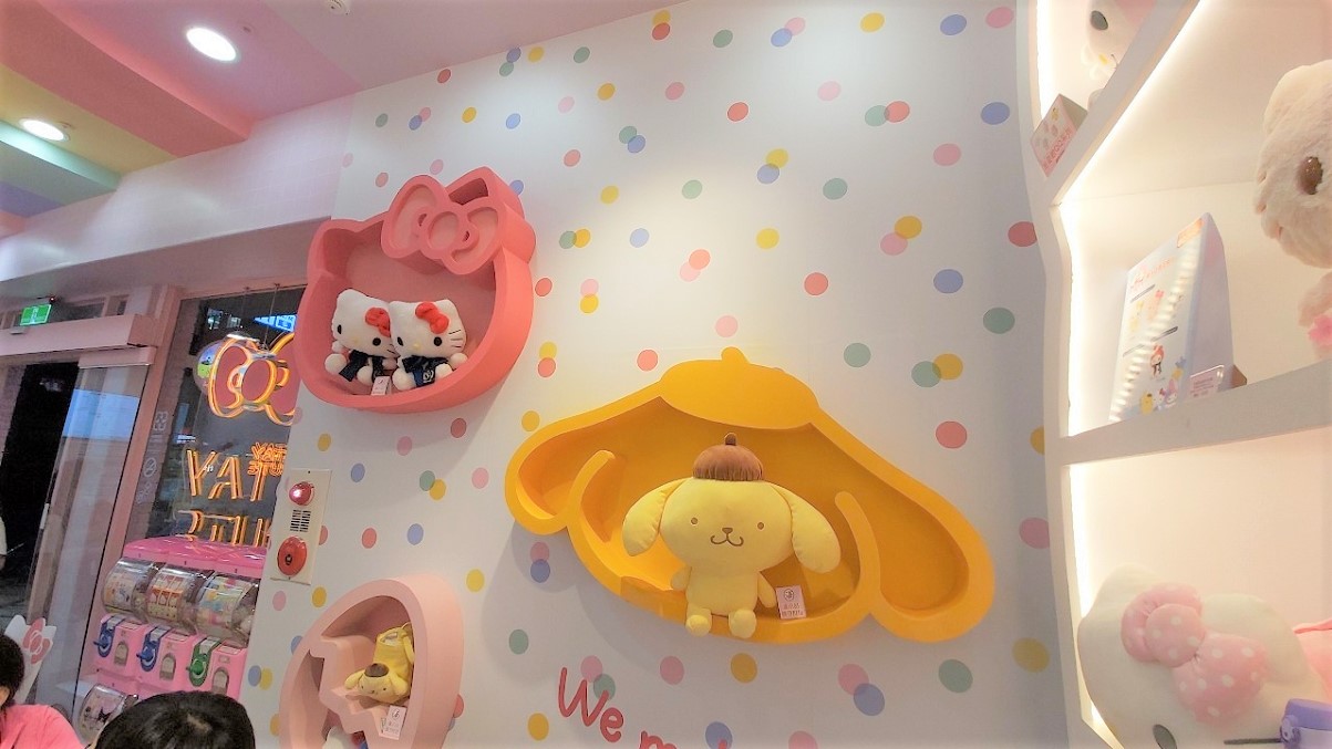 【台北 西門商圈】7-11 X三麗鷗聯名店 – 轉角遇見Hello Kitty @貝大小姐的多元心宇宙