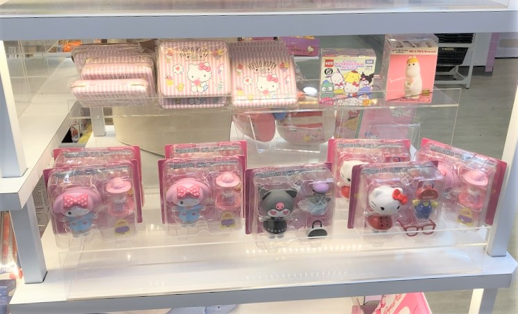 【台北 西門商圈】7-11 X三麗鷗聯名店 – 轉角遇見Hello Kitty @貝大小姐的多元心宇宙