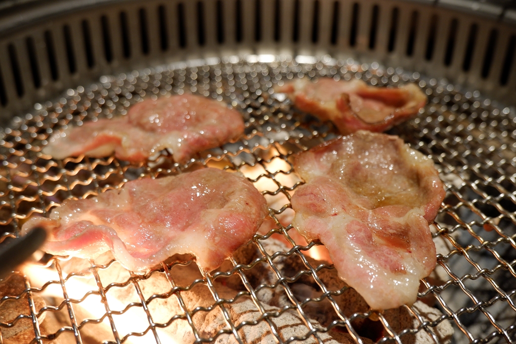 【新北 三重燒肉推薦】千歲亭日式炭火燒肉 @貝大小姐的多元心宇宙