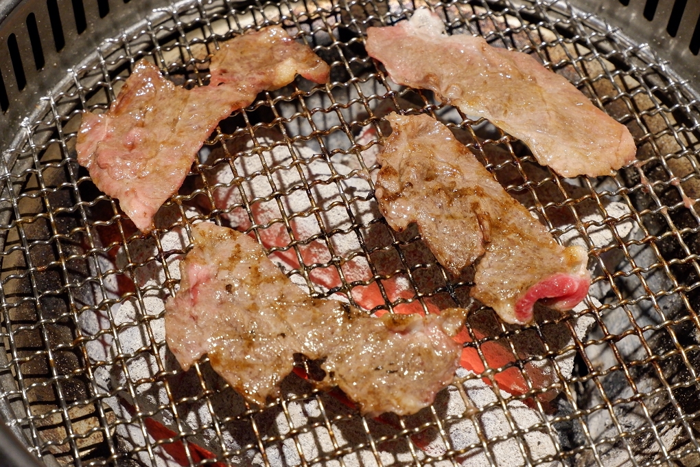 【新北 三重燒肉推薦】千歲亭日式炭火燒肉 @貝大小姐的多元心宇宙