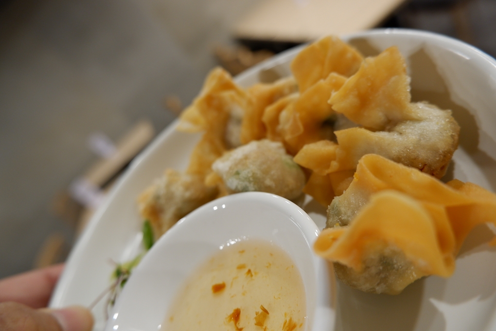 【台北 市府站】佬饕心 信義區麻辣麵推薦 / 信義區麵食推薦 @貝大小姐的多元心宇宙
