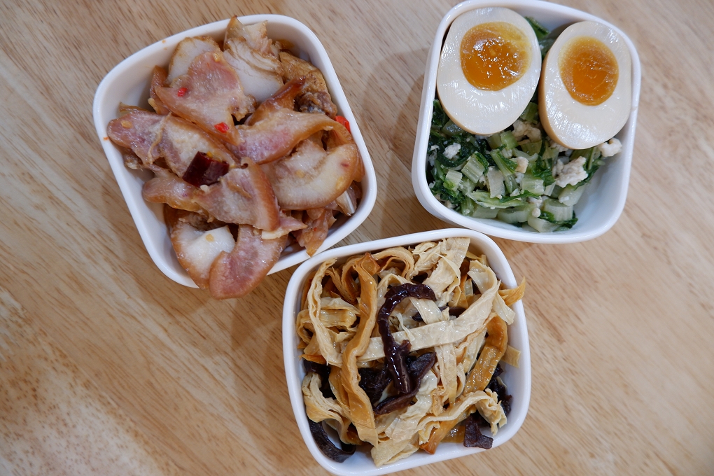 【新北 板橋鍋貼水餃】佳佳香鍋貼板橋店 @貝大小姐的多元心宇宙