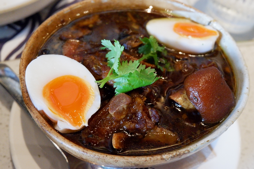 【泰國 曼谷美食】Kub Kao’ Kub Pla 吃飯吃魚ICONSIAM @貝大小姐的多元心宇宙