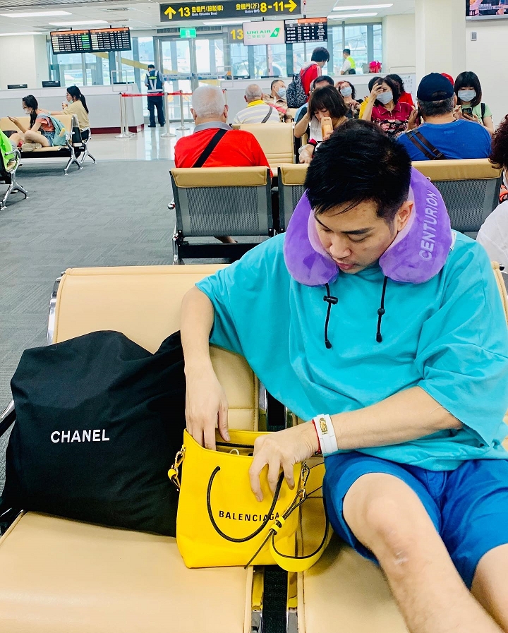 【旅行用品推薦】CENTURION百夫長捲捲記憶棉旅行枕 可拆洗可調式防滑繩 @貝大小姐的多元心宇宙