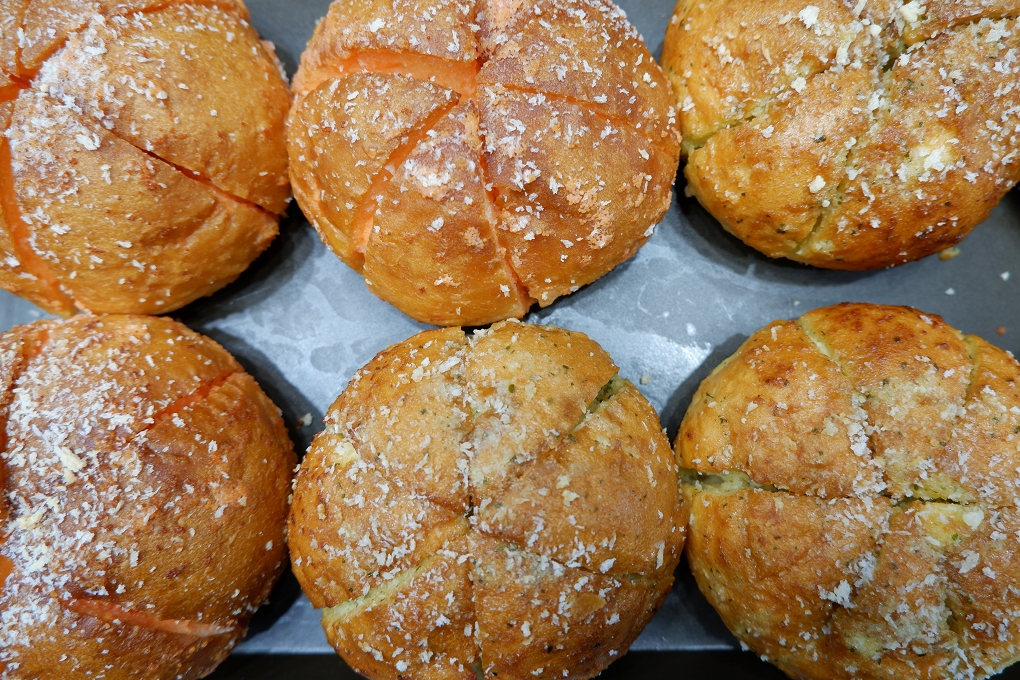 【台中 北區麵包店推薦】迪凡爆漿包Divine Bakery 台中一中麵包推薦 @貝大小姐的多元心宇宙