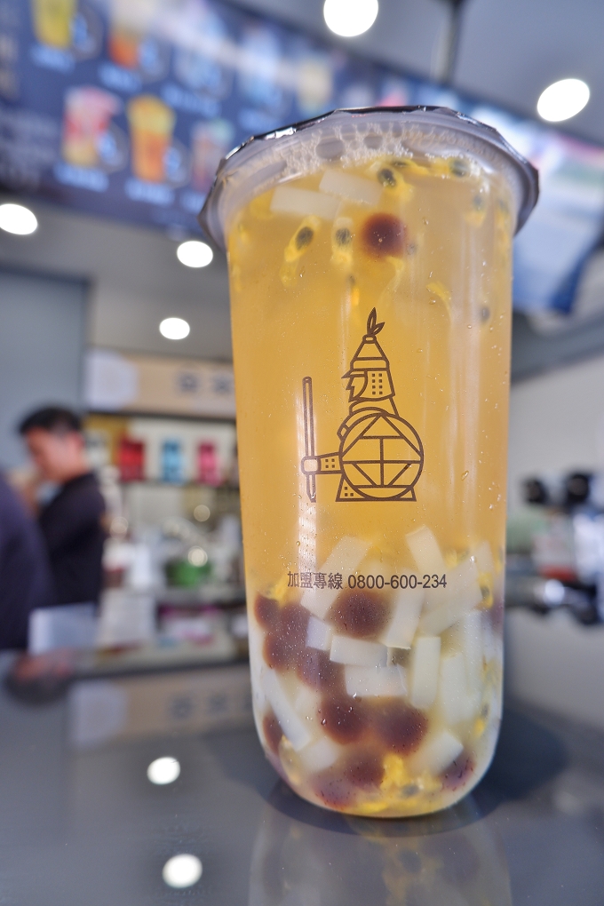 【新北 板橋飲料店推薦】人氣手搖飲~金茶伍WooCha @貝大小姐的多元心宇宙