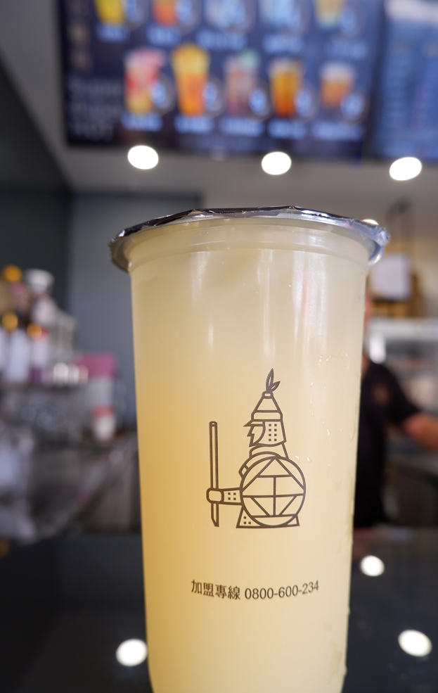 【新北 板橋飲料店推薦】人氣手搖飲~金茶伍WooCha @貝大小姐的多元心宇宙