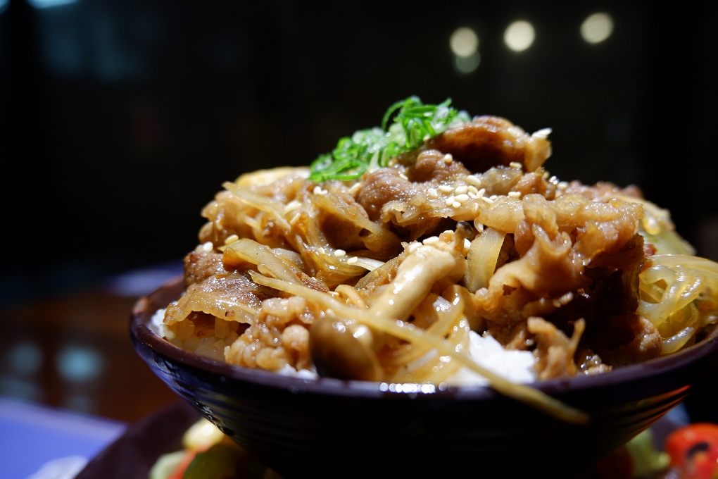 【台北 天母丼飯推薦】食指大丼日本丼飯專賣店 士林北投日式料理 @貝大小姐的多元心宇宙