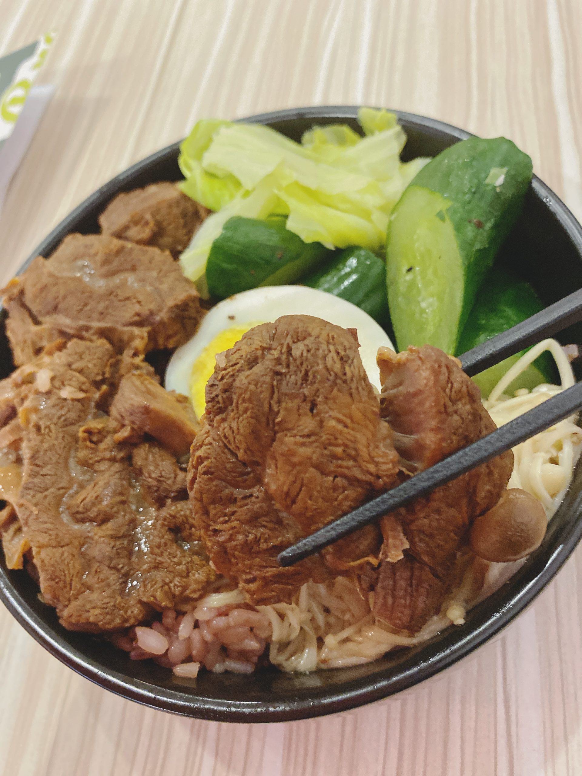 【新北 江子翠站美食】Johnny Bro健康廚房江翠店 江子翠健康餐盒 @貝大小姐的多元心宇宙