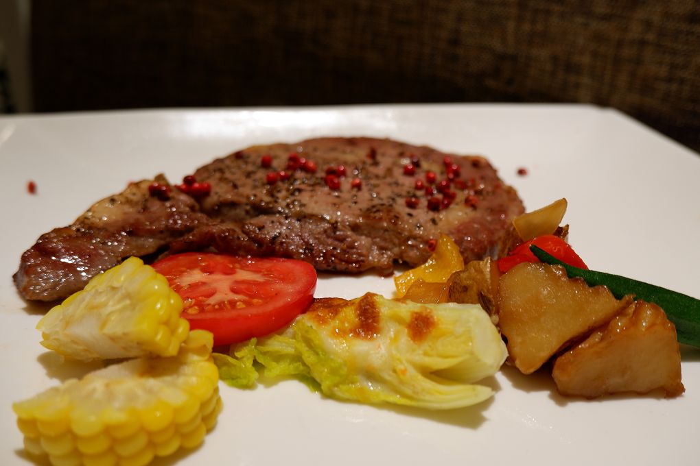 【台北 小巨蛋站】Link Diner 聯客食堂 松山區牛排 @貝大小姐的多元心宇宙