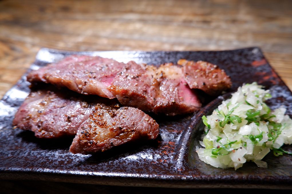 【新北  頂溪站居酒屋推薦】壹玖玖貳深夜食堂 永和店 / 永和居酒屋推薦 @貝大小姐的多元心宇宙