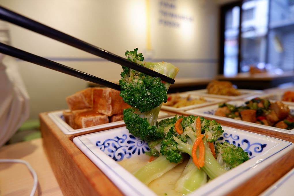【台北 東湖站】饗記麵舖東湖店 東湖美食 @貝大小姐的多元心宇宙