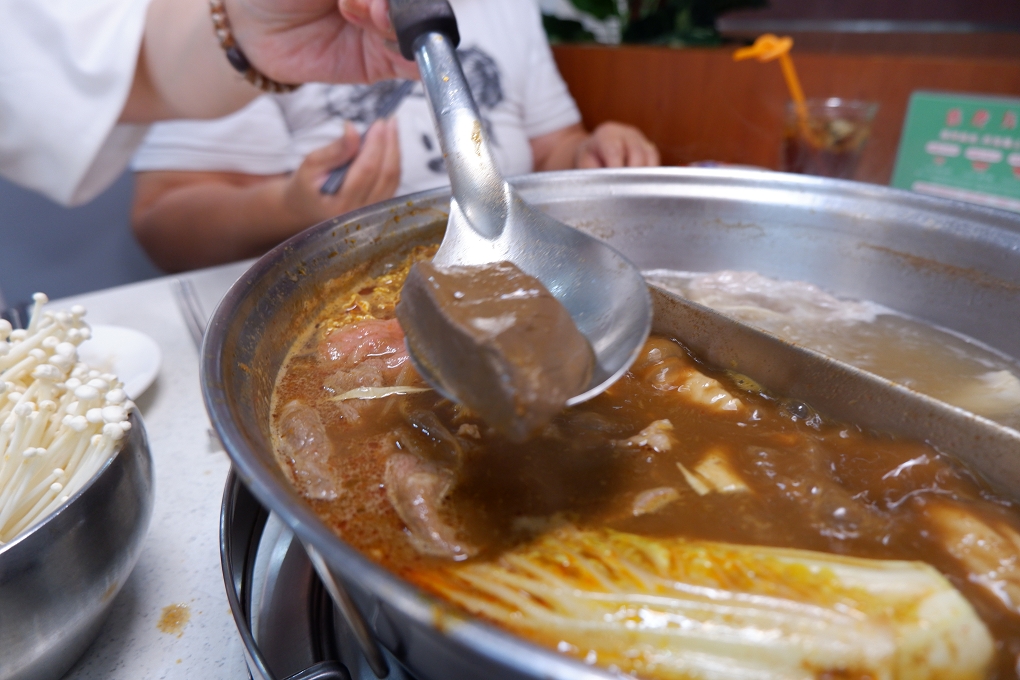 【台北 六張犁站】詹記麻辣火鍋敦南店 @貝大小姐的多元心宇宙