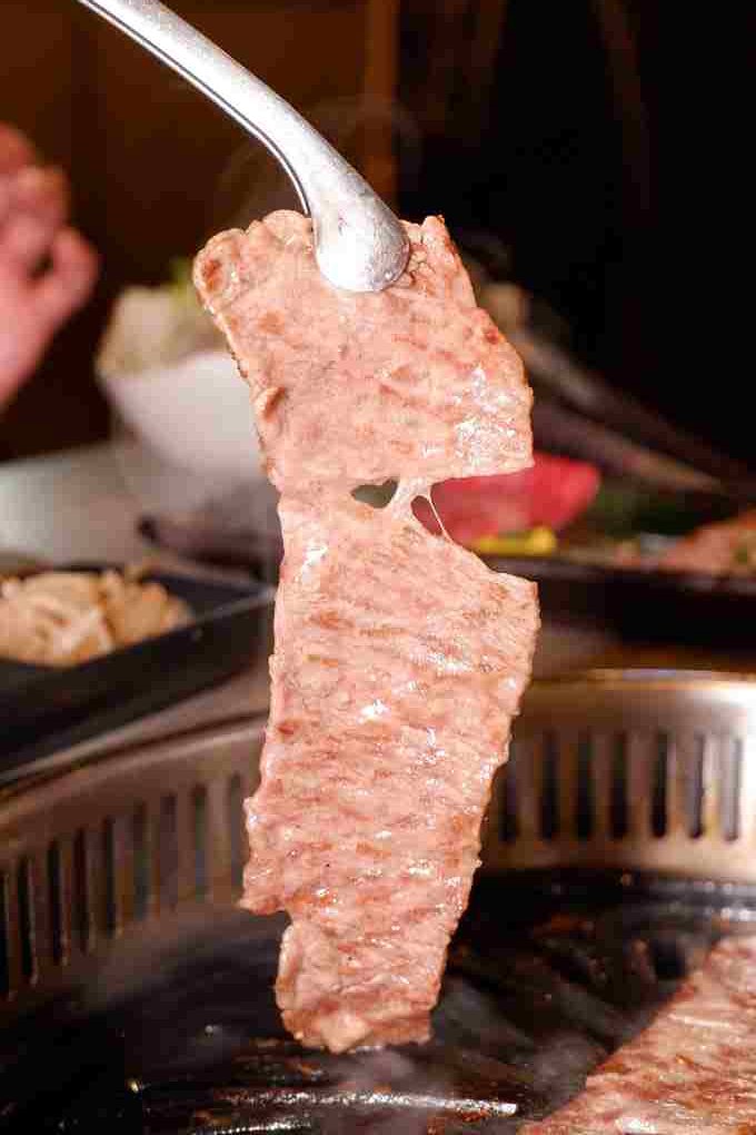 【東區燒肉】歐買尬日式無煙燒肉 大安區燒肉推薦、市民大道燒肉、223巷美食 @貝大小姐的多元心宇宙