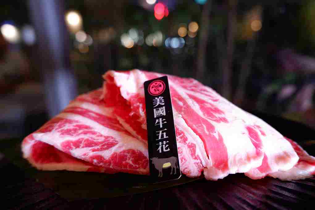 【東區燒肉】歐買尬日式無煙燒肉 大安區燒肉推薦、市民大道燒肉、223巷美食 @貝大小姐的多元心宇宙