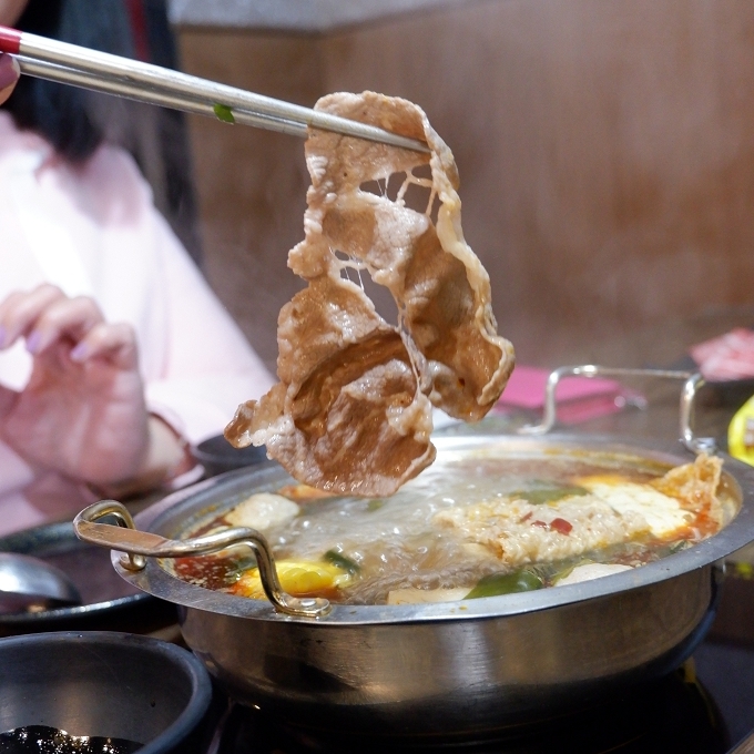 【新莊火鍋】豆品道石頭火鍋 @貝大小姐的多元心宇宙