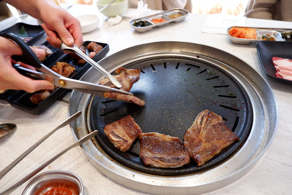 【桃園韓式烤肉】GogiGogi 韓式燒肉 桃園店 @貝大小姐的多元心宇宙
