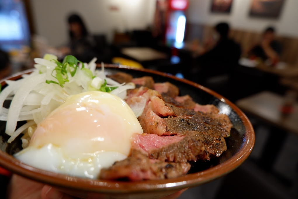 【樹林車站美食】川牛木石亭 樹林鎮前店 樹林丼飯推薦 @貝大小姐的多元心宇宙