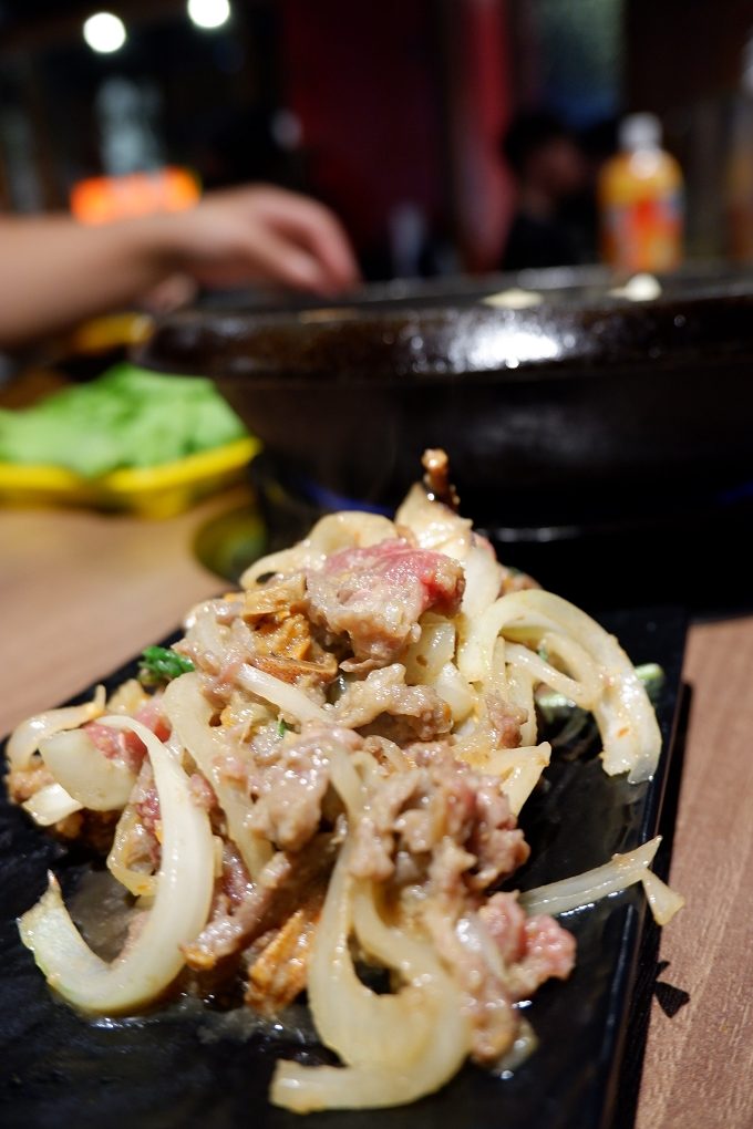 【板橋火鍋推薦】雅香石頭火鍋板橋店 @貝大小姐的多元心宇宙