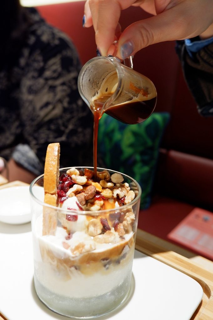 【東區下午茶】Häagen-Dazs哈根達斯 敦南旗艦店 東區甜點 @貝大小姐的多元心宇宙