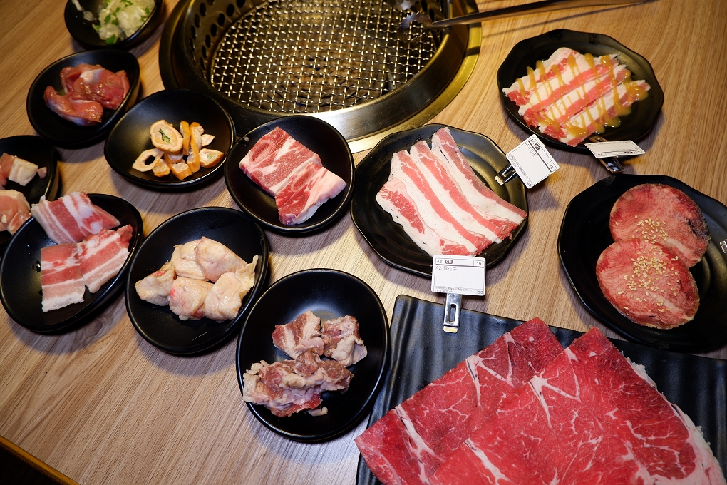 【桃園燒烤火鍋吃到飽餐廳】赤富士日式無煙燒肉鍋物-桃園店 桃園火鍋 @貝大小姐的多元心宇宙