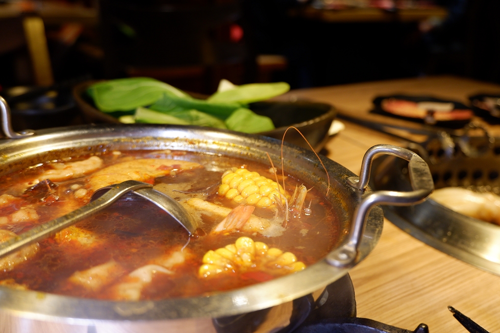 【桃園燒烤火鍋吃到飽餐廳】赤富士日式無煙燒肉鍋物-桃園店 桃園火鍋 @貝大小姐的多元心宇宙