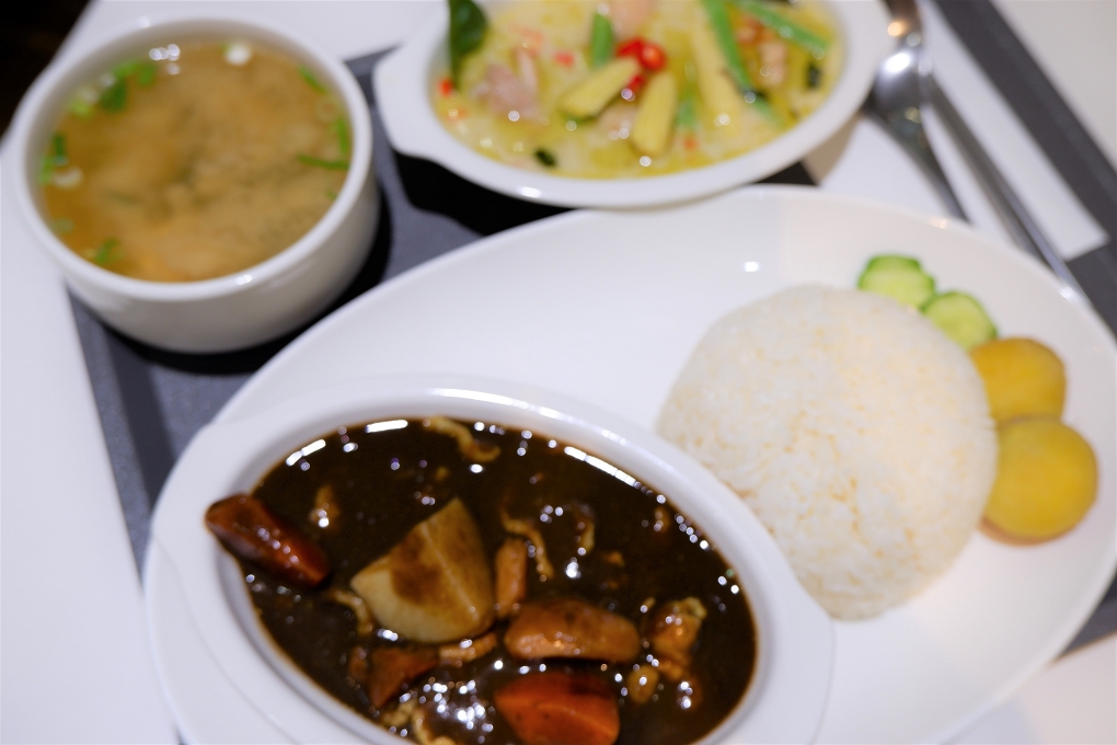 【永和咖哩】大咖咖哩 竹林路咖哩 / 永和美食 @貝大小姐的多元心宇宙