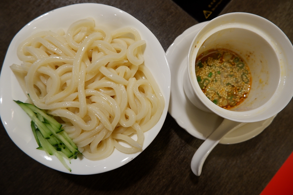 【市府站火鍋】紅九九個人鴛鴦鍋  市府店 市府站麻辣火鍋 @貝大小姐的多元心宇宙