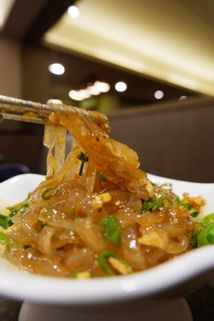【市府站火鍋】紅九九個人鴛鴦鍋  市府店 市府站麻辣火鍋 @貝大小姐的多元心宇宙