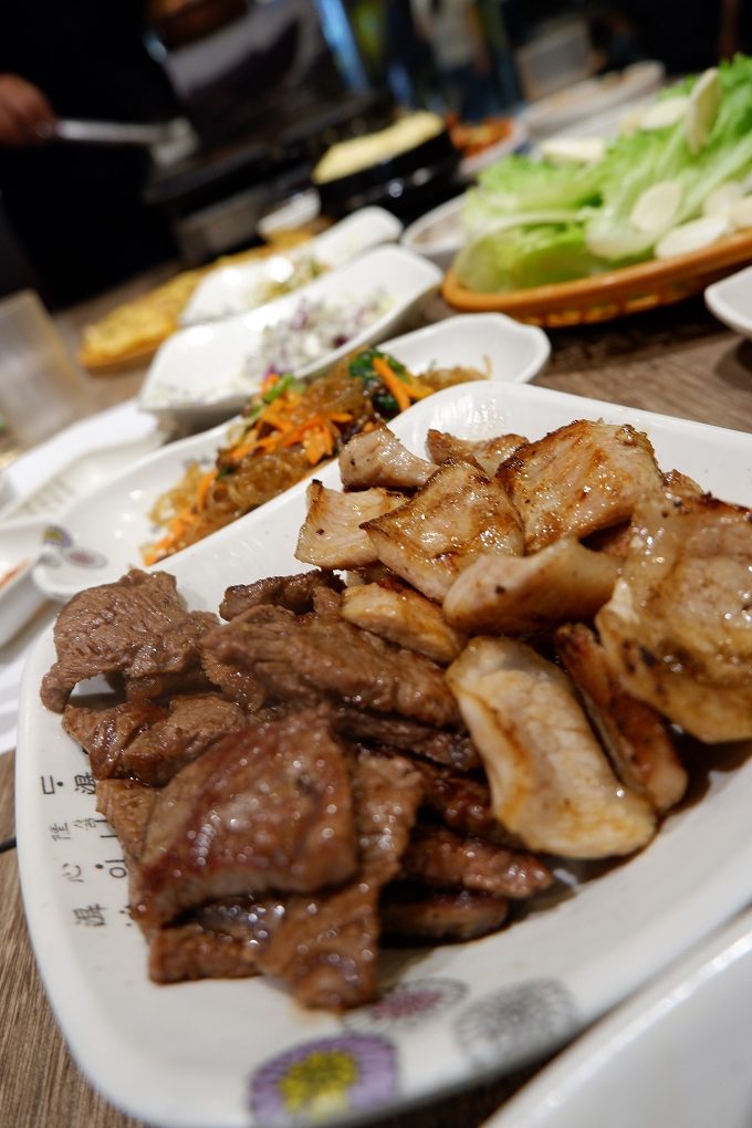 【板橋韓式燒肉推薦】首爾花漾豬 板橋府中店 @貝大小姐的多元心宇宙