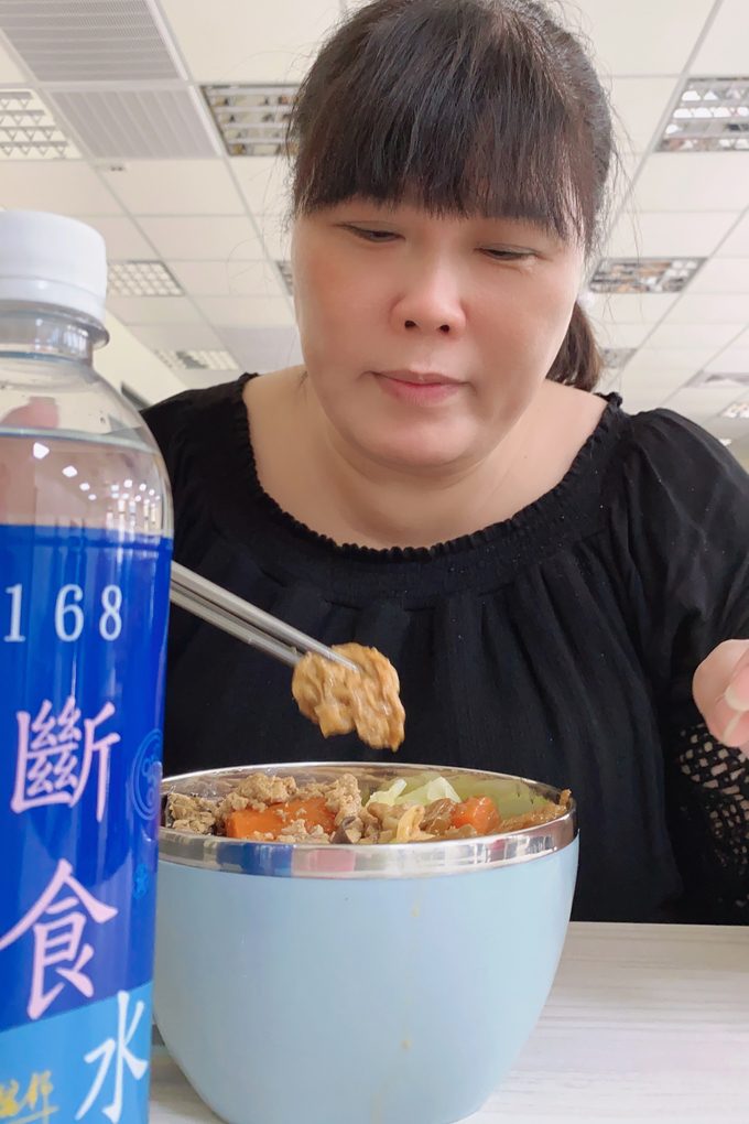 【好物推薦】168斷食水是紓緩168間歇性斷食法期間所產生不適感的好伙伴 @貝大小姐的多元心宇宙