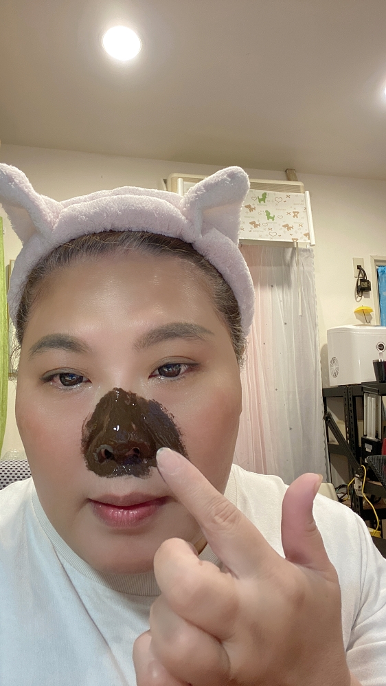 【疫起在家找事做】巧克力毛孔速淨面膜 #好家在我在家 @貝大小姐的多元心宇宙