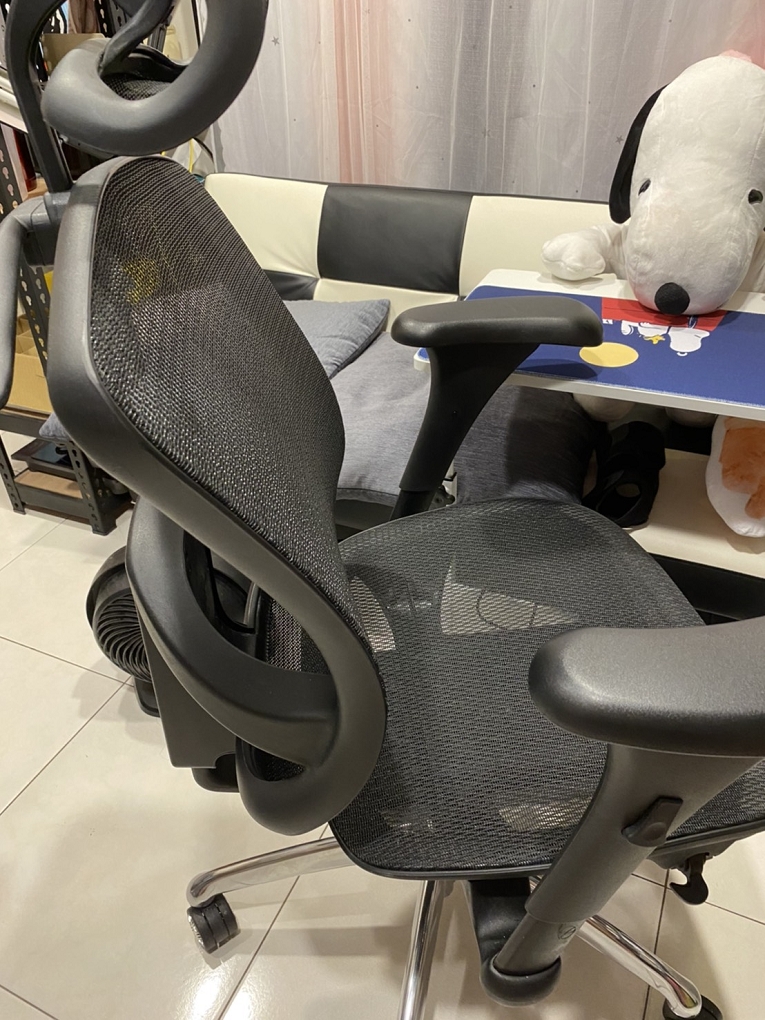 【疫起在家找事做】網購工作室桌子&#038;椅子 #好家在我在家 @貝大小姐的多元心宇宙