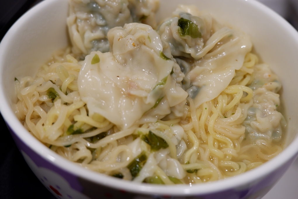 【網購美食】好好吃大餛飩X小籠湯包 堅持30年的好滋味！ @貝大小姐的多元心宇宙