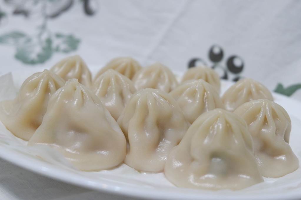 【網購美食】好好吃大餛飩X小籠湯包 堅持30年的好滋味！ @貝大小姐的多元心宇宙