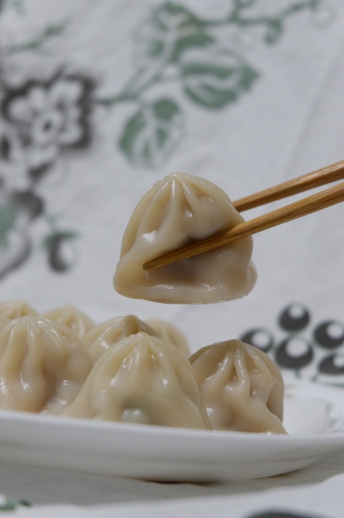 【網購美食】好好吃大餛飩X小籠湯包 堅持30年的好滋味！ @貝大小姐的多元心宇宙