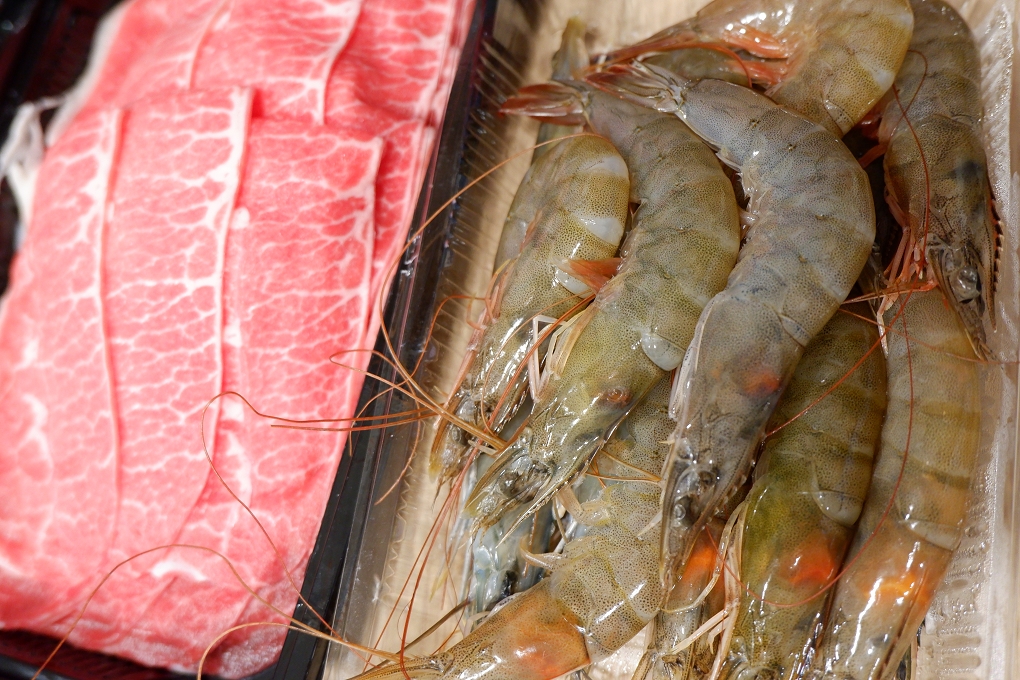 【疫起在家找事做】現煮食火鍋外帶 板橋外帶優惠 雙人海陸套餐CP值 @貝大小姐的多元心宇宙