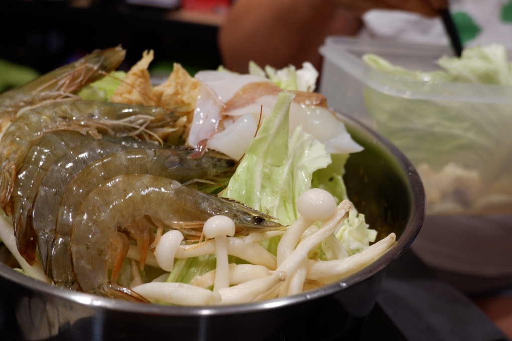 【人氣團購湯底】胡叻南洋叻沙湯底 宅在家也可以吃到異國風味料理 人氣推薦叻沙湯底 @貝大小姐的多元心宇宙