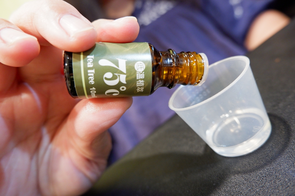 【疫起在家找事做】DIY自製抑菌茶樹精油酒精噴霧 #好家在我在家 @貝大小姐的多元心宇宙