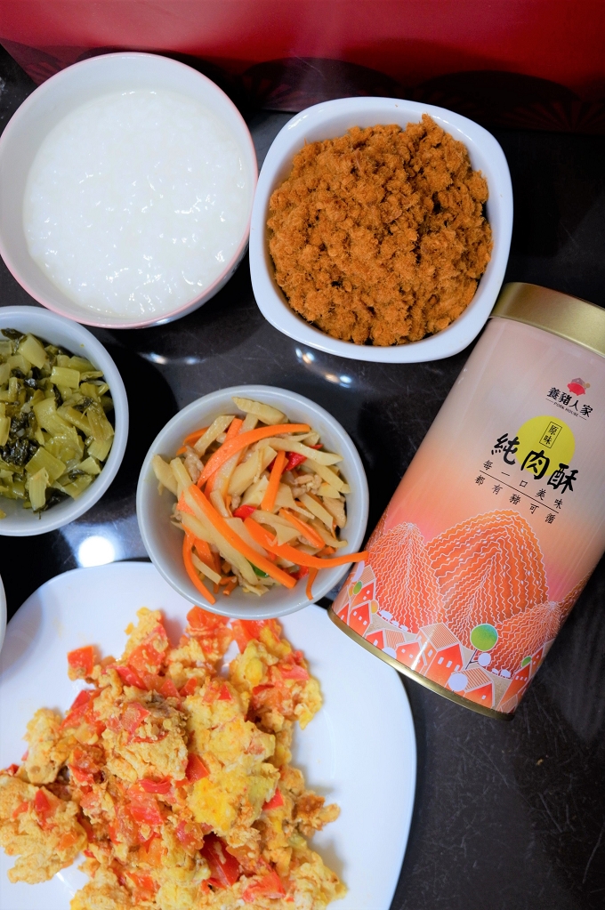 【台中網購美食】養豬人家：履歷原味豬肉酥 X 蜜汁豬肉乾 @貝大小姐的多元心宇宙