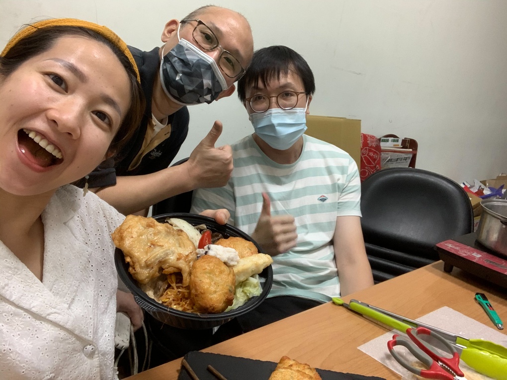 【疫起在家找事做】約好友一起線上吃播 #好家在我在家 @貝大小姐的多元心宇宙