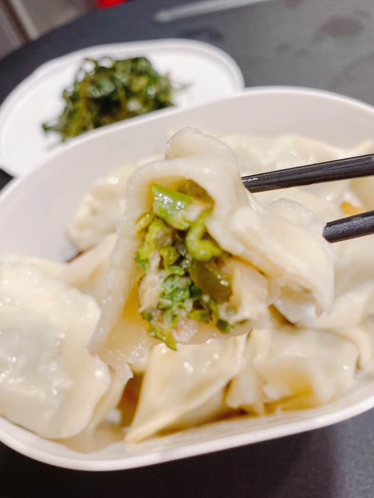 【網購水餃推薦】洄瀾窩睡餃餃：吉安韭韭X挑豆辣妹X龍係為你X窩的眷戀 @貝大小姐的多元心宇宙