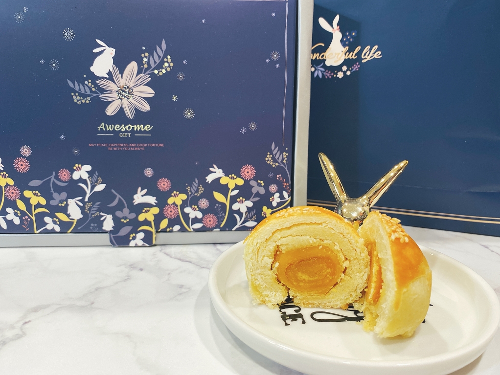 【網購中秋月餅】媽咪里啦蛋黃酥禮盒 可愛的小兔子帶來感動與驚喜 @貝大小姐的多元心宇宙