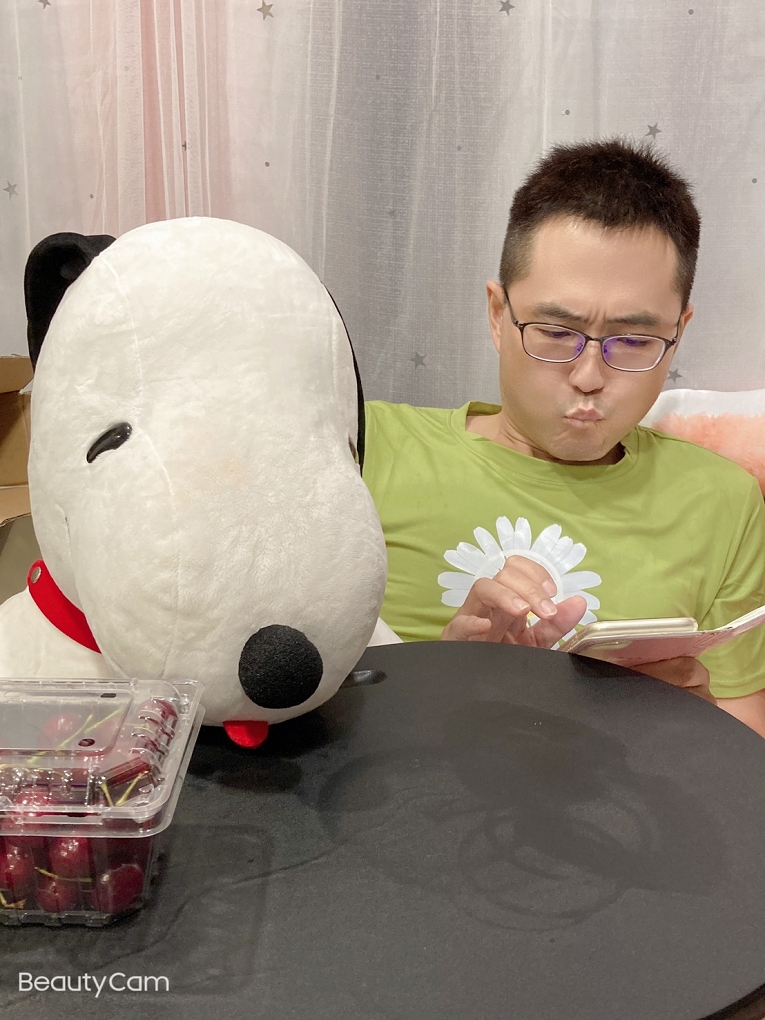 【疫起在家找事做】疫起用手指逛大賣場讓自己輕鬆開心起來吧！#好家在我在家 @貝大小姐的多元心宇宙