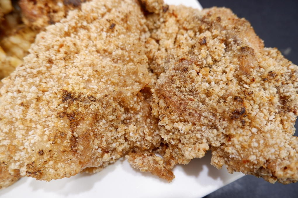 【三重 菜寮站美食】魔王厚切傳統雞排三重菜寮分店  厚切雞排又厚又大超高CP值! @貝大小姐的多元心宇宙