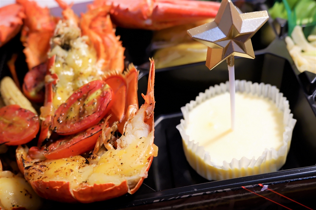 【新北 三重區便當】三個飽食堂 X 頂級奢華生日餐盒 @貝大小姐的多元心宇宙
