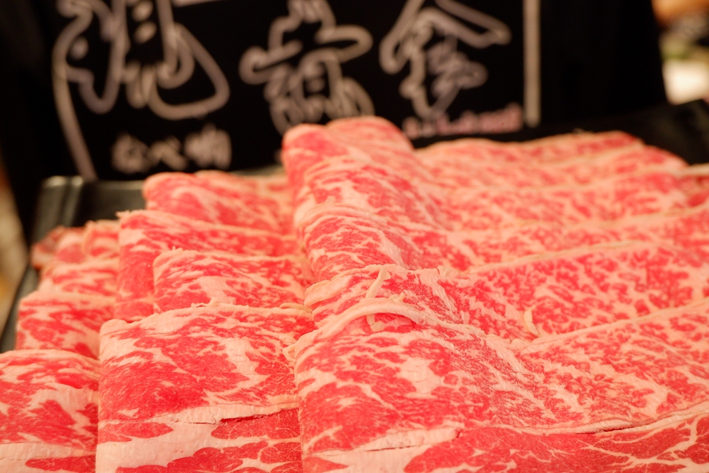 【新北 板橋火鍋吃到飽】現煮食麻辣鴛鴦火鍋 佛系老闆又要瘋狂送了！ @貝大小姐的多元心宇宙