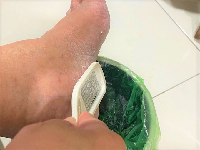 【保養小物】美樂家絲柔水嫩足部保濕乳 @貝大小姐的多元心宇宙
