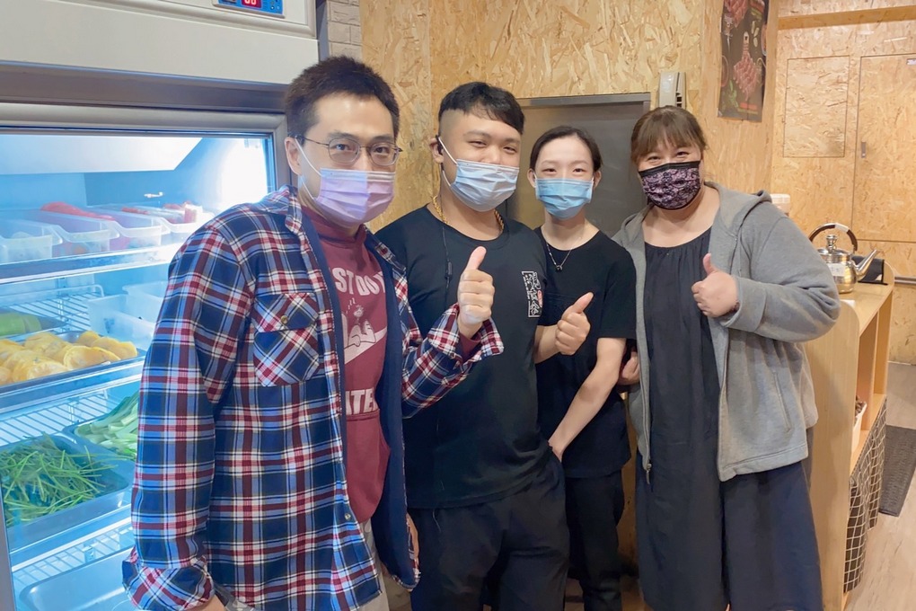 【用心生活】期待再見，今晚又一家好友的店熄燈 @貝大小姐的多元心宇宙